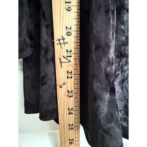 Vintage Crushed Velvet Shirt Womens 1X Black Crushed Velvet Dark Goth Romantic - Picture 5 of 6